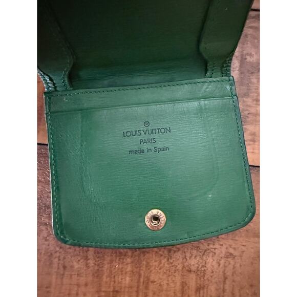 Louis Vuitton Coin Purse Wallet Epi Leather Mens Womens Made in Spain Monogram - Picture 4 of 10